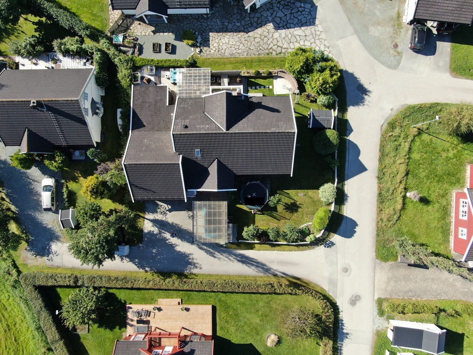Bare en kort spasertur unna er det både 18 og 9 hulls golfbane. Galleribilde