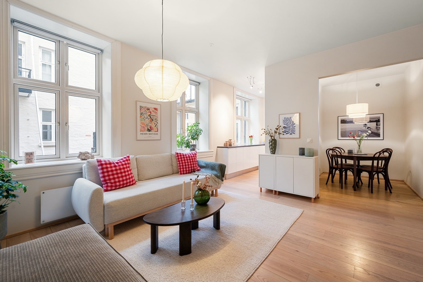 Velkommen til Markveien 30B - Presentert av Joakim Hjelm v/Nordvik bolig. Foto: Peter Futo. Galleribilde