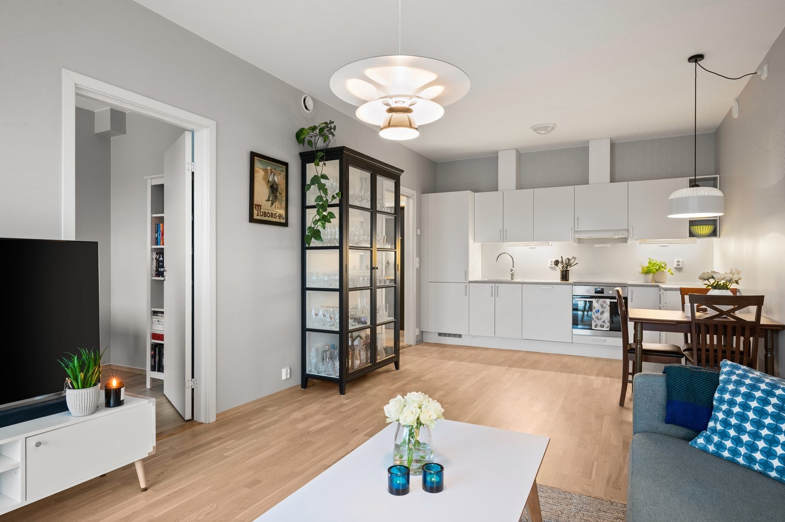 Velkommen til Rådhusveien 7 presentert av Maximilian Aslaksen i EiendomsMegler1! Galleribilde