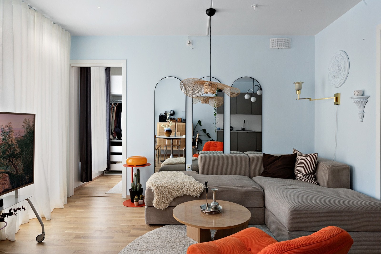 Stue med flere innredningsmuligheter. Galleribilde