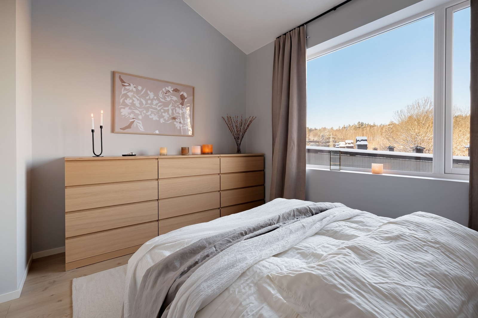 Det er også fint med plass for oppbevaringsmøblement. Galleribilde