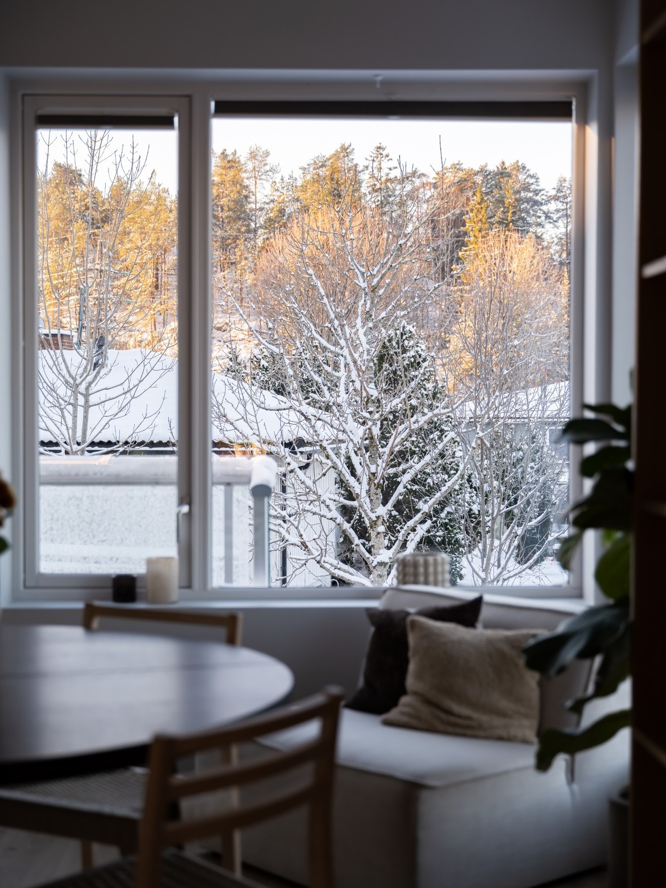 Inviter til hyggelige sammenkomster og gode middager. Galleribilde