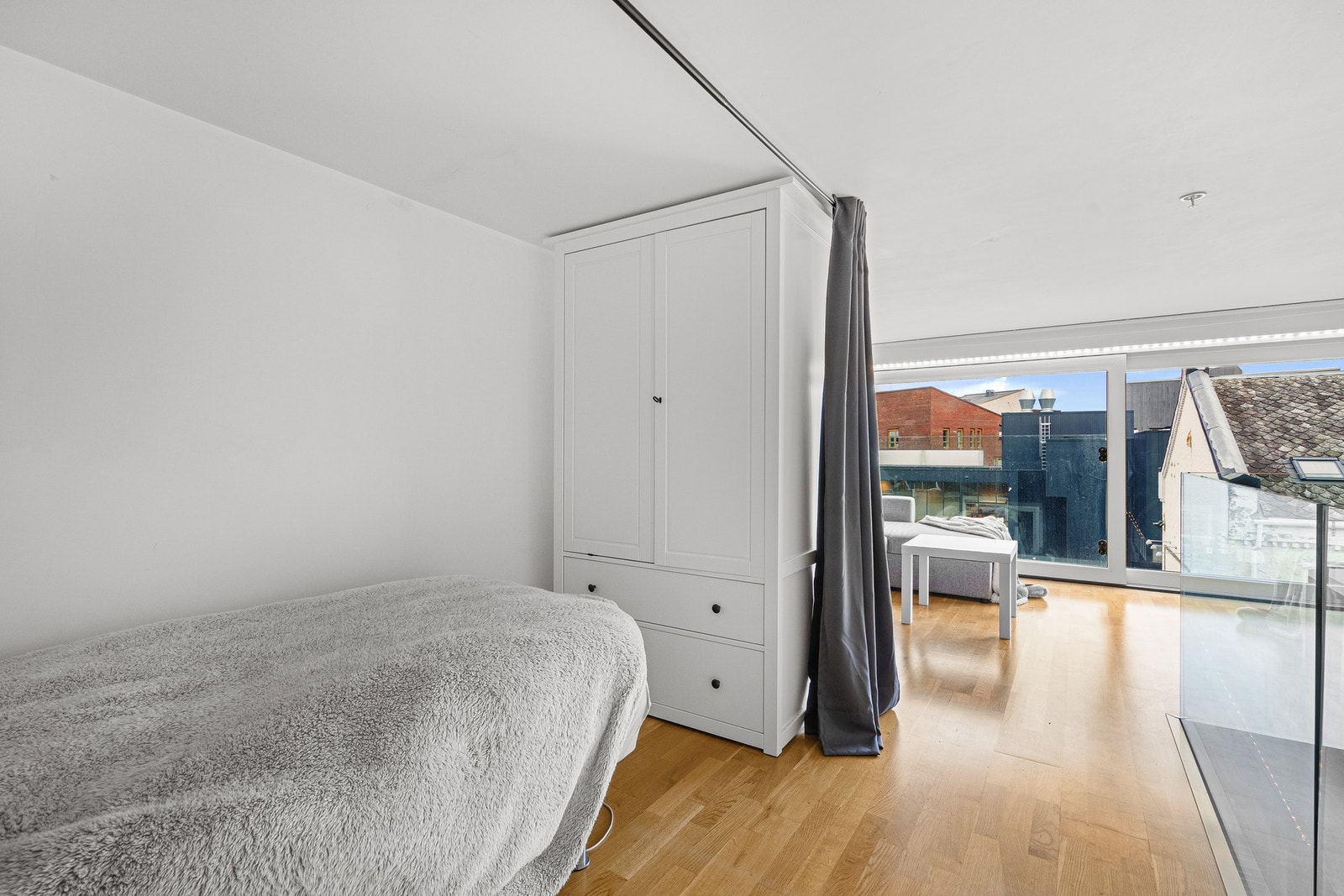 Sovealkove på hems. Galleribilde