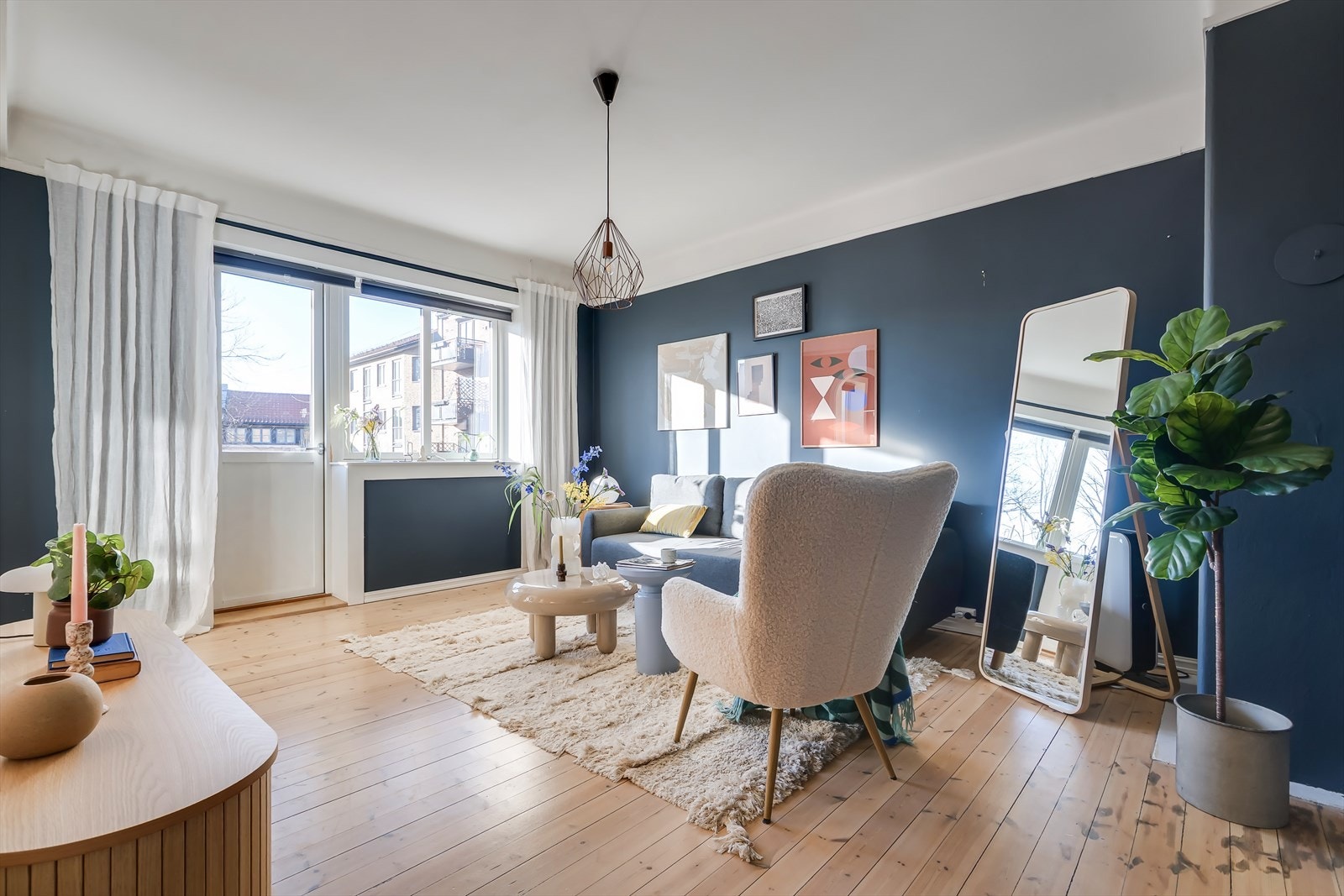 Her får kjøper gleden av sjarmerende og arealeffektiv leilighet med attraktiv beliggenhet på Kampen. Galleribilde