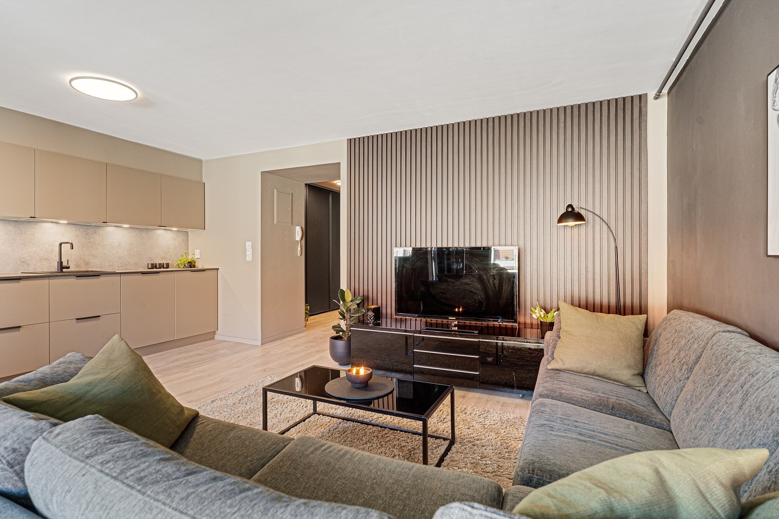 Velkommen til Skåregata 216 - En meget tiltalende 2-roms leilighet med trivelig og urban beliggenhet! Galleribilde