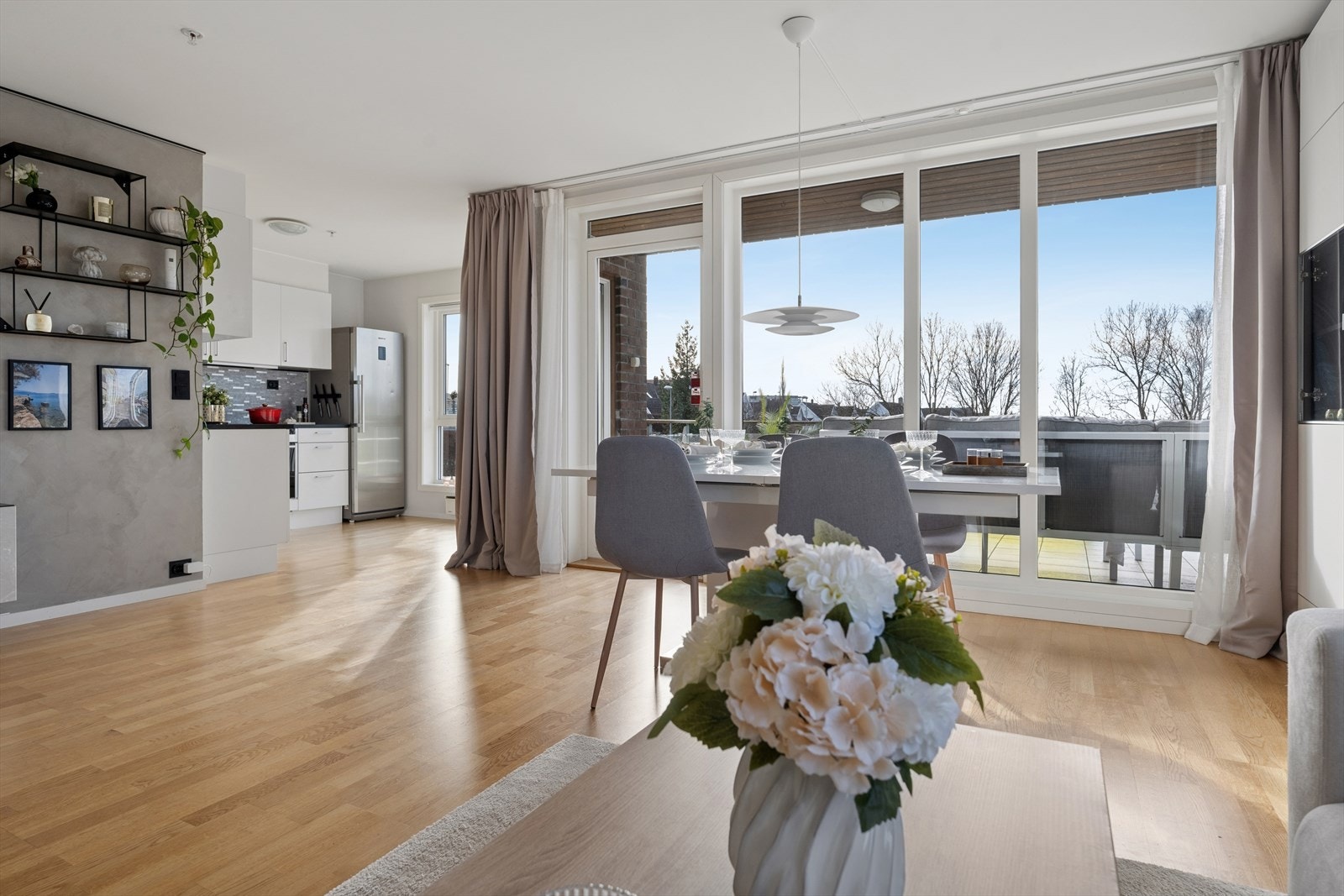 DNB Eiendom ved Inge Dybevik Løge har gleden av å presentere Sørbøbakken 6! Galleribilde