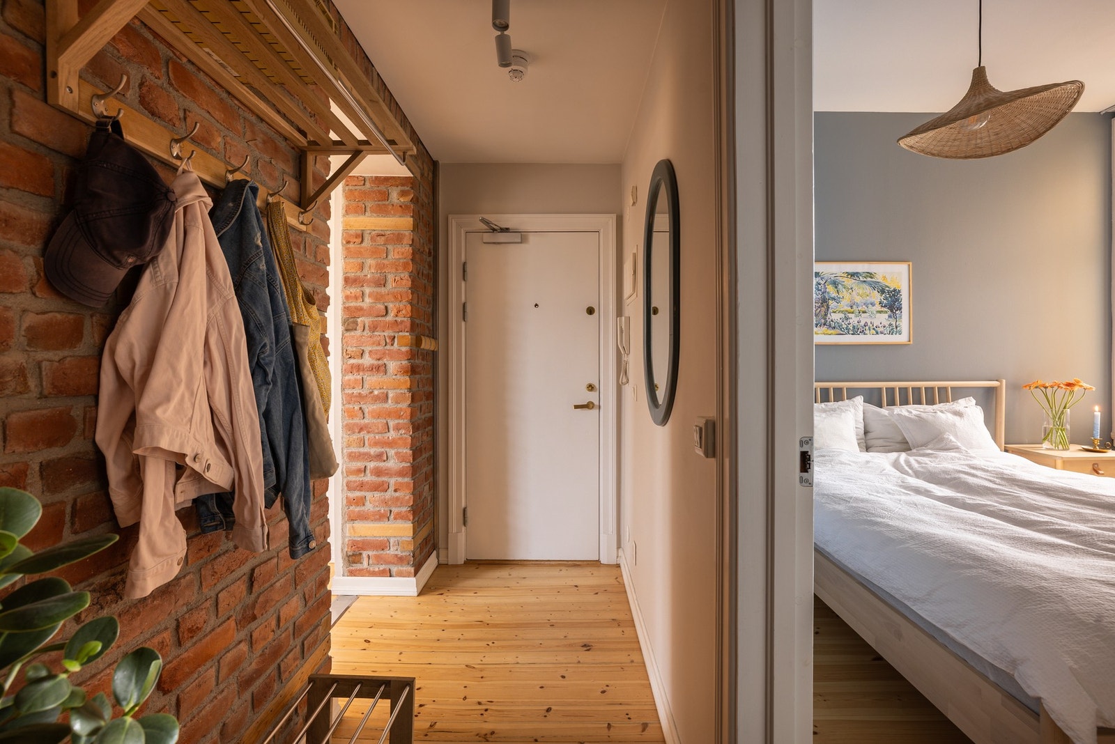 Leiligheten disponerer en loftsbod på 4 kvm og en kjellerbod på 6 kvm. Galleribilde