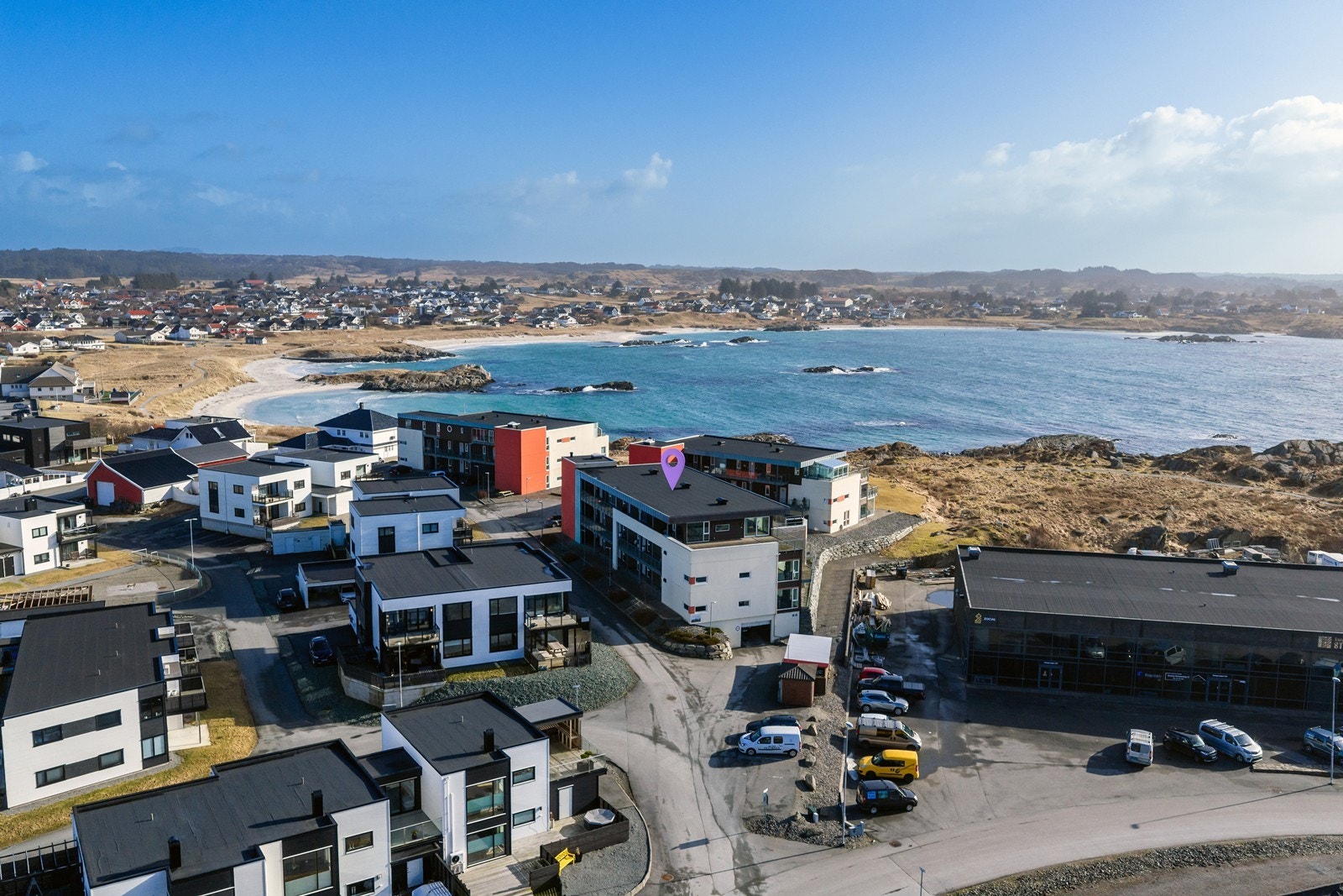 Velkommen til Stongsvingen 87, presentert av Daniel Gård i Eiendomsmegler A. Galleribilde