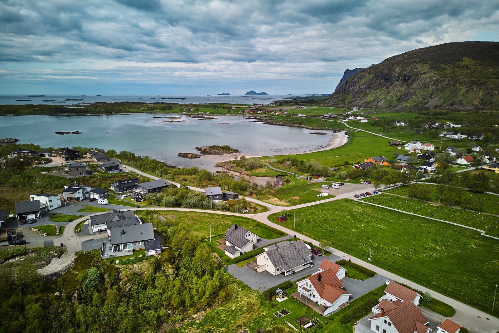 Haugnesset på sommerstid. Galleribilde