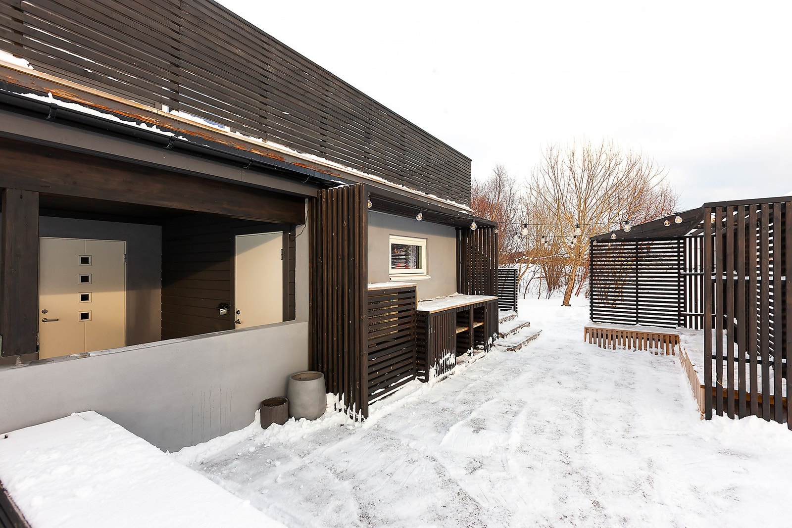 Hyggelig uteområde for store og små. Galleribilde