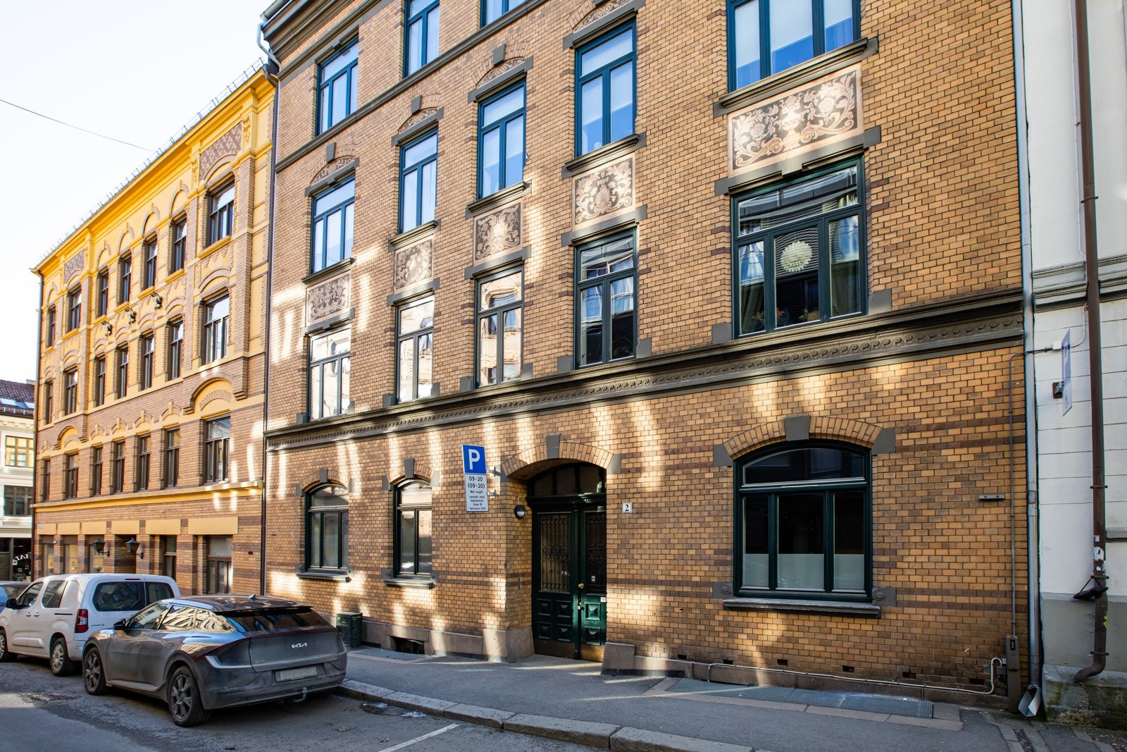 Her bor du rett ved Oslos mest yrende kaféliv. Både St. Hanshaugen, Pilestredet park og St. Olavs Plass er kjente områder i umiddelbar nærhet. Galleribilde