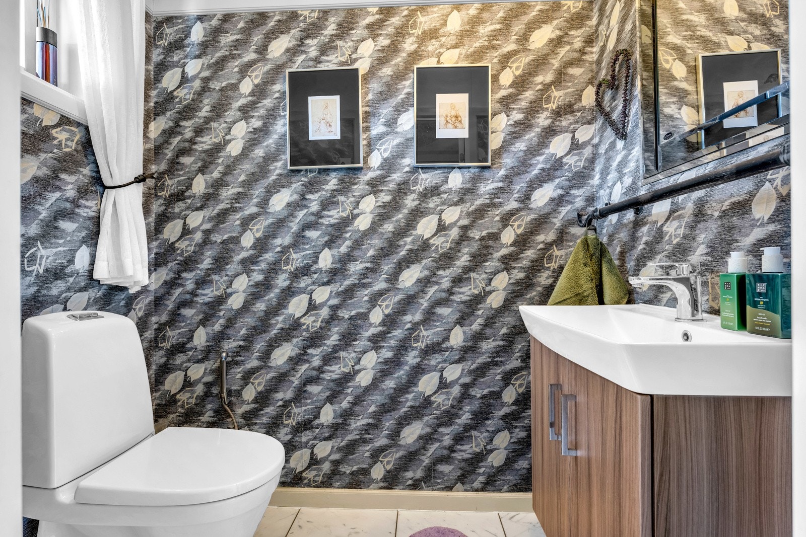 Toalettrom i 1. etasje Galleribilde