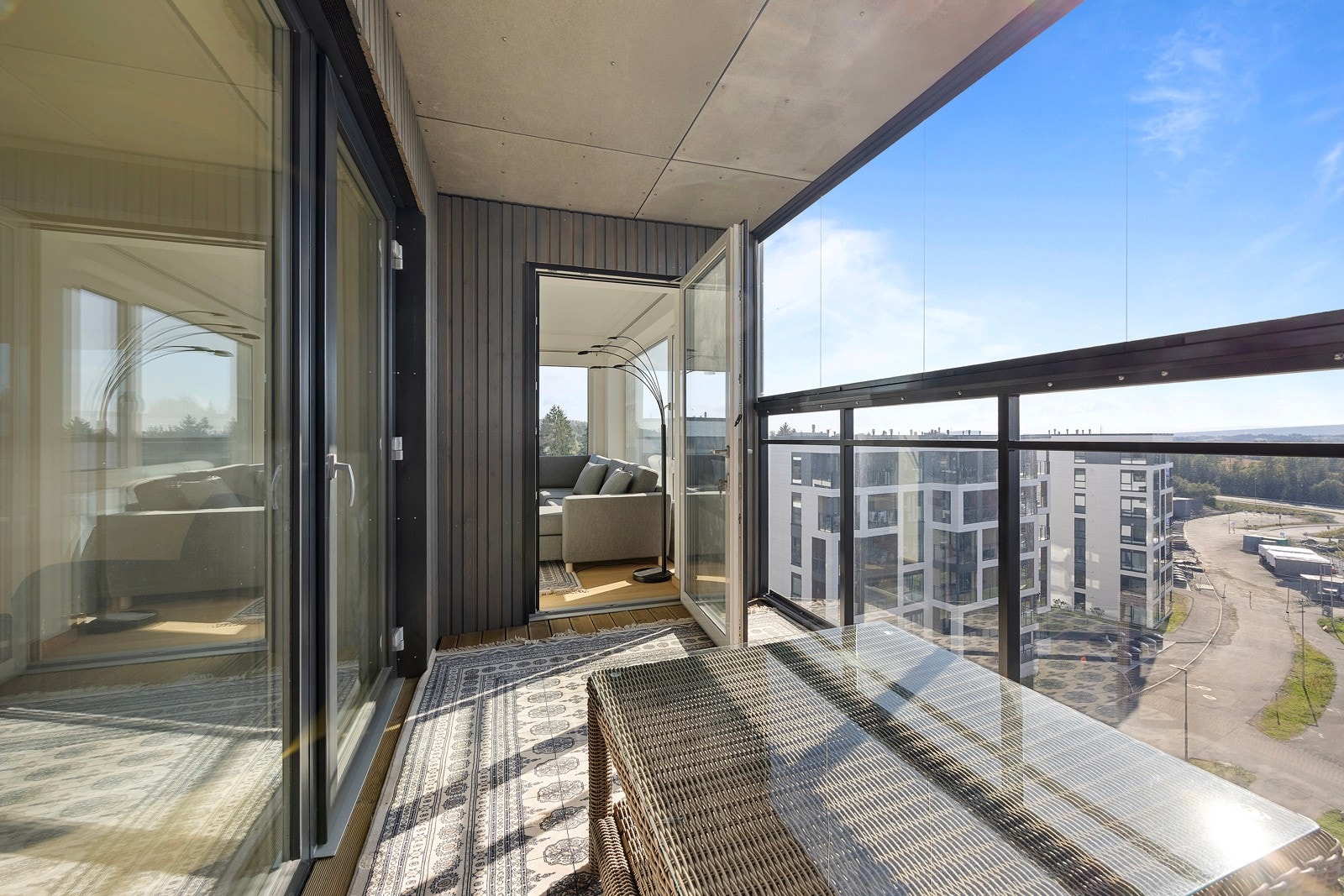 Leiligheten har en meget god internbeliggenhet i 6. etasje med gode solforhold. Galleribilde