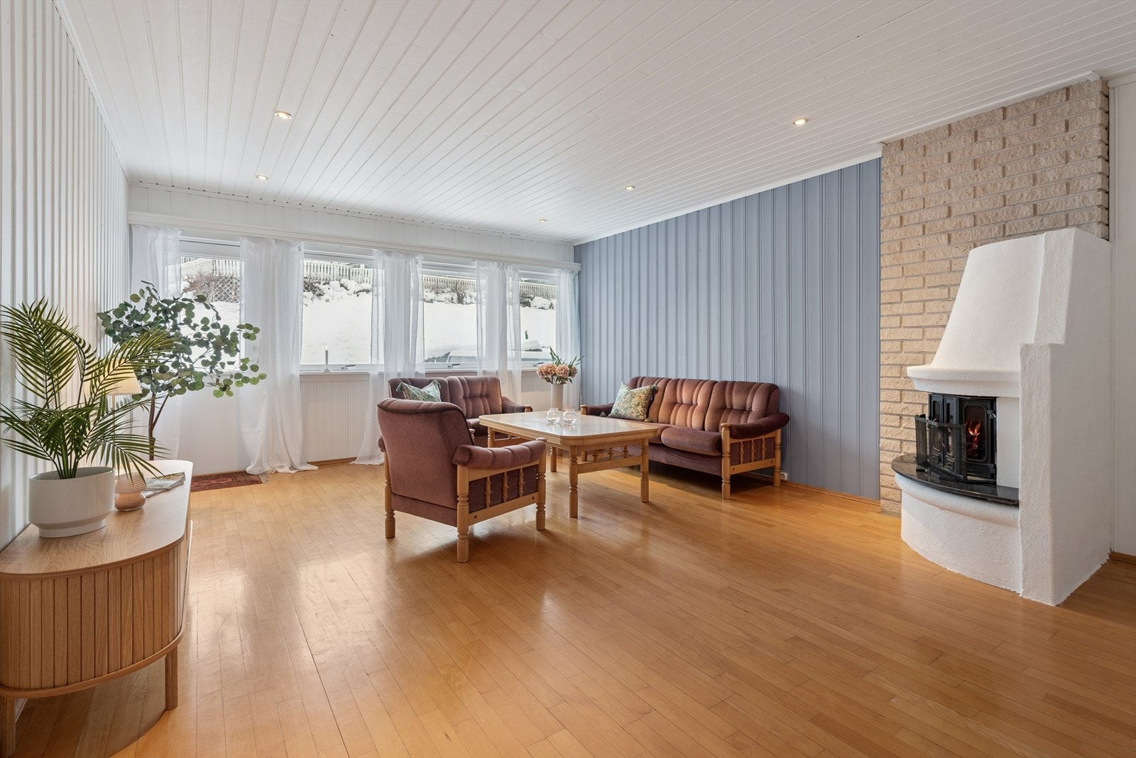 Flere av boligens rom er malt i nyere tid. Galleribilde