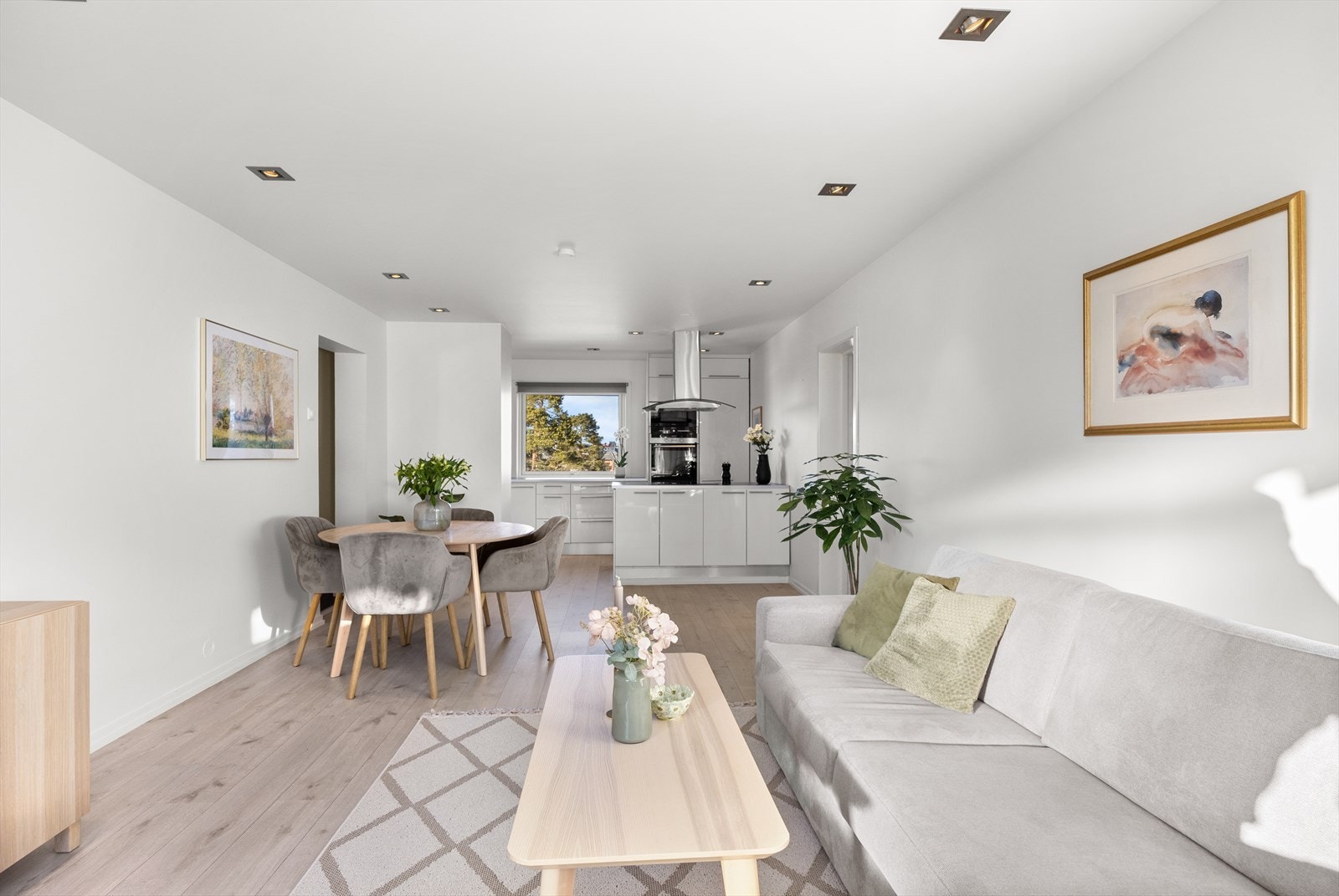 Boligen har en lys og tidløs fremtoning. Galleribilde