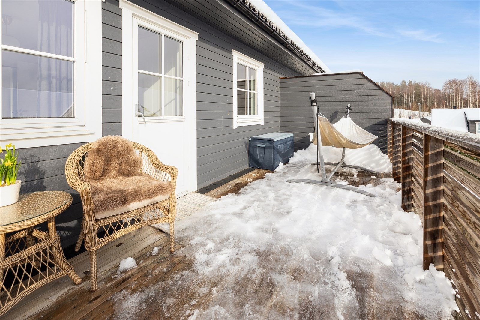 Flott og romslig balkong Galleribilde