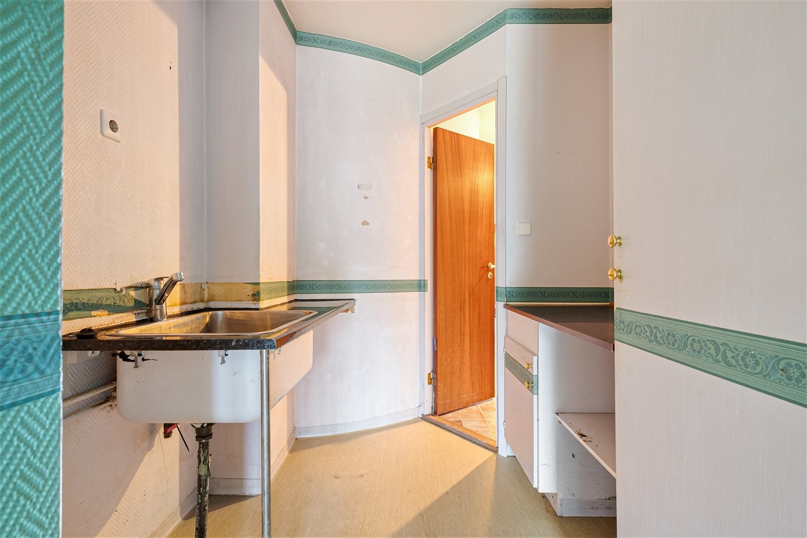 Eldre vaskerom Galleribilde