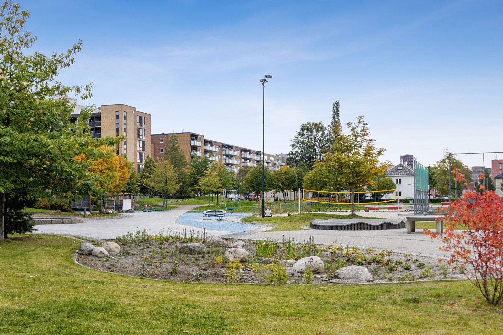 Aktivitetsområde nært leiligheten. Kort vei til turmuligheter som runden rundt Nidelven. Galleribilde