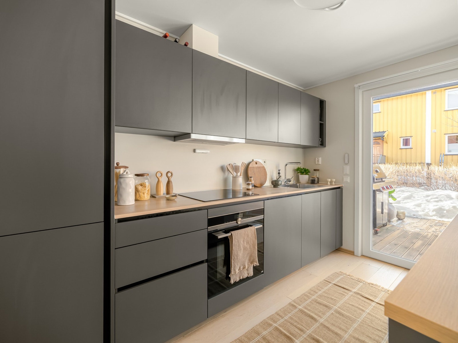 Alle hvitevarene er integrerte og medfølger leiligheten. Galleribilde