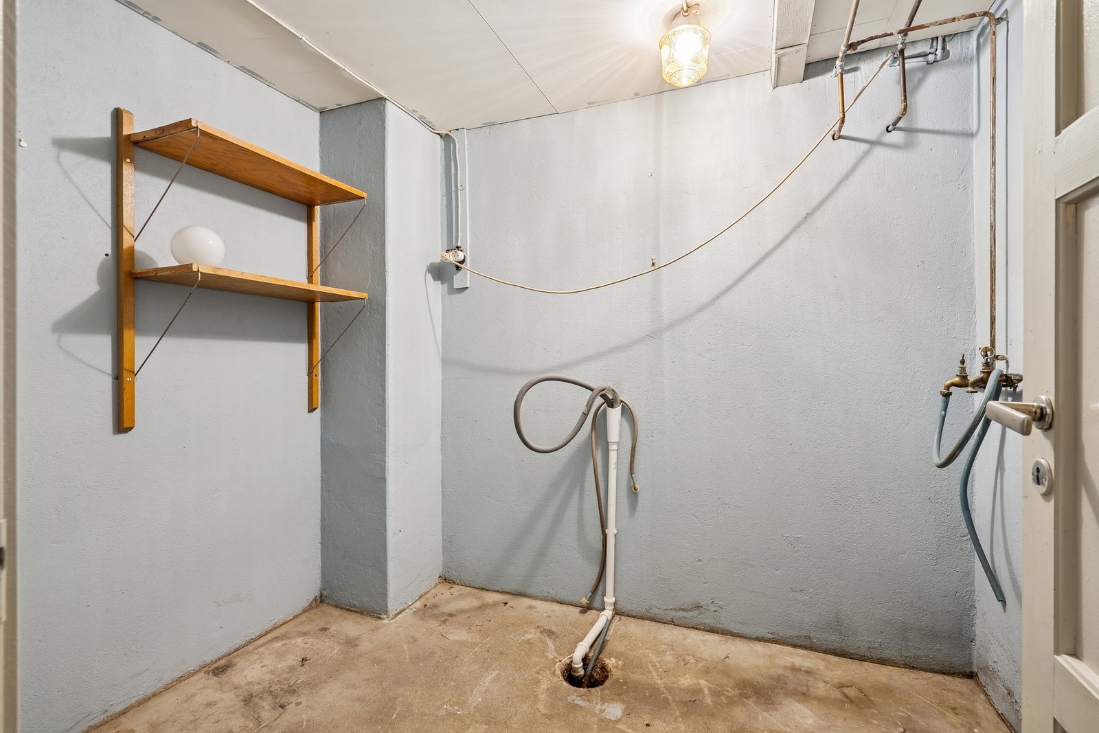 Vaskerom. Galleribilde