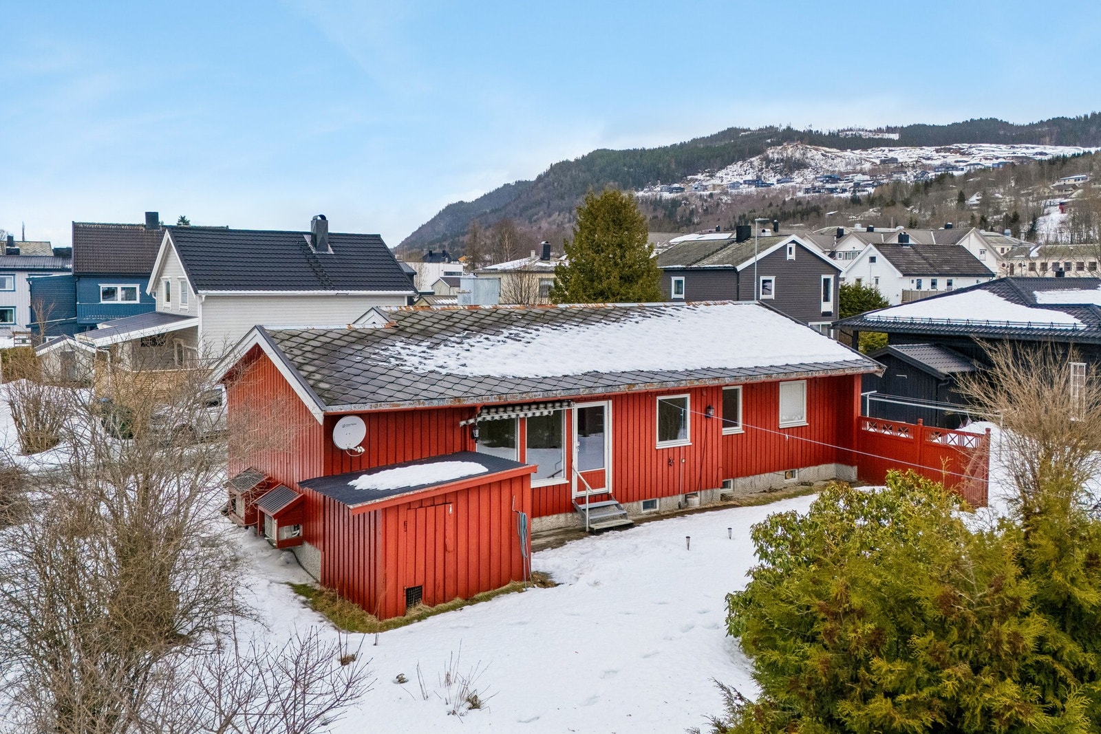EIE eiendomsmegling v/ Julie Marie Vollan Brennvik har gleden av å presentere Rømmesveien 2B! Foto: Mattias Christoph Herzog Galleribilde