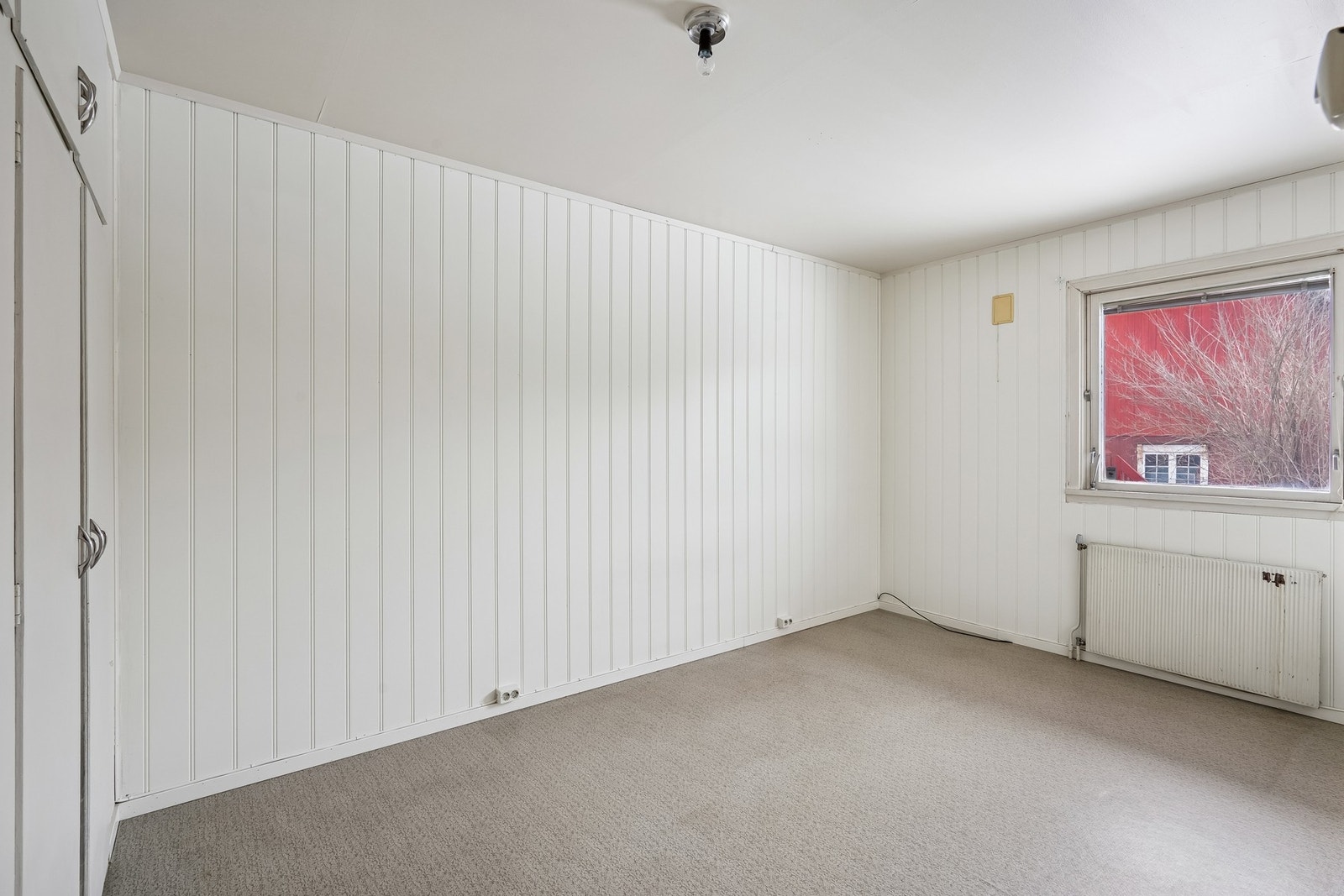 Soverommene måler hhv. xx og XX kvm. Galleribilde