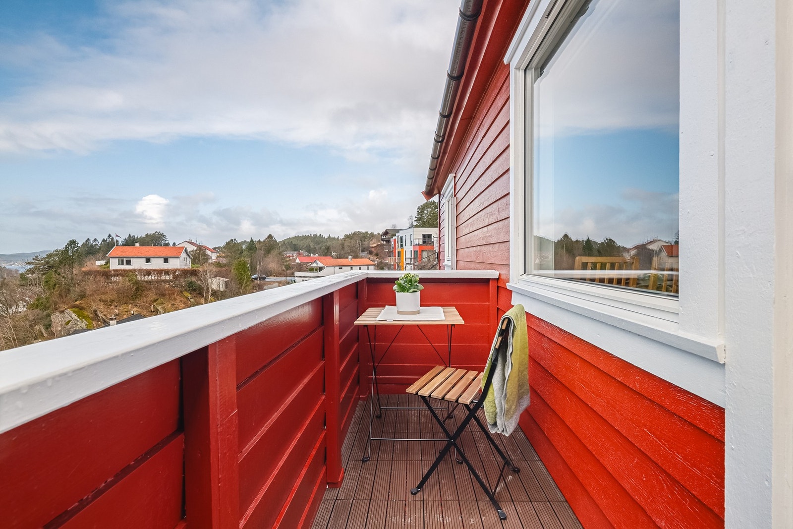 Her kan du nyte gode solforhold fra morgen til kveld Galleribilde