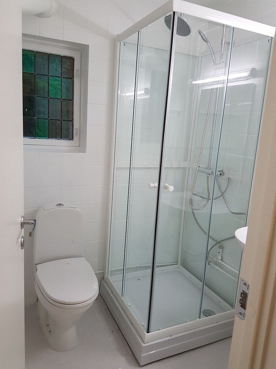 Bad/dusj Galleribilde