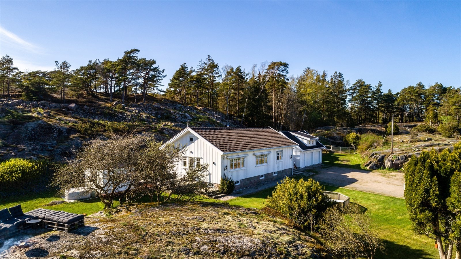 Eneboligen, opprinnelig fra 1958, men ble tilbygget på 70-tallet. Galleribilde