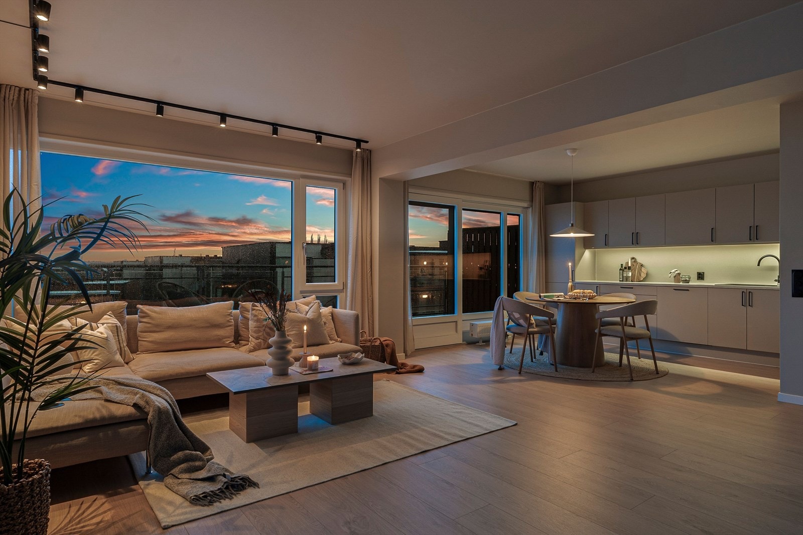 Velkommen inn til en vakker 3-roms selveierleilighet, med gode løsninger. Galleribilde