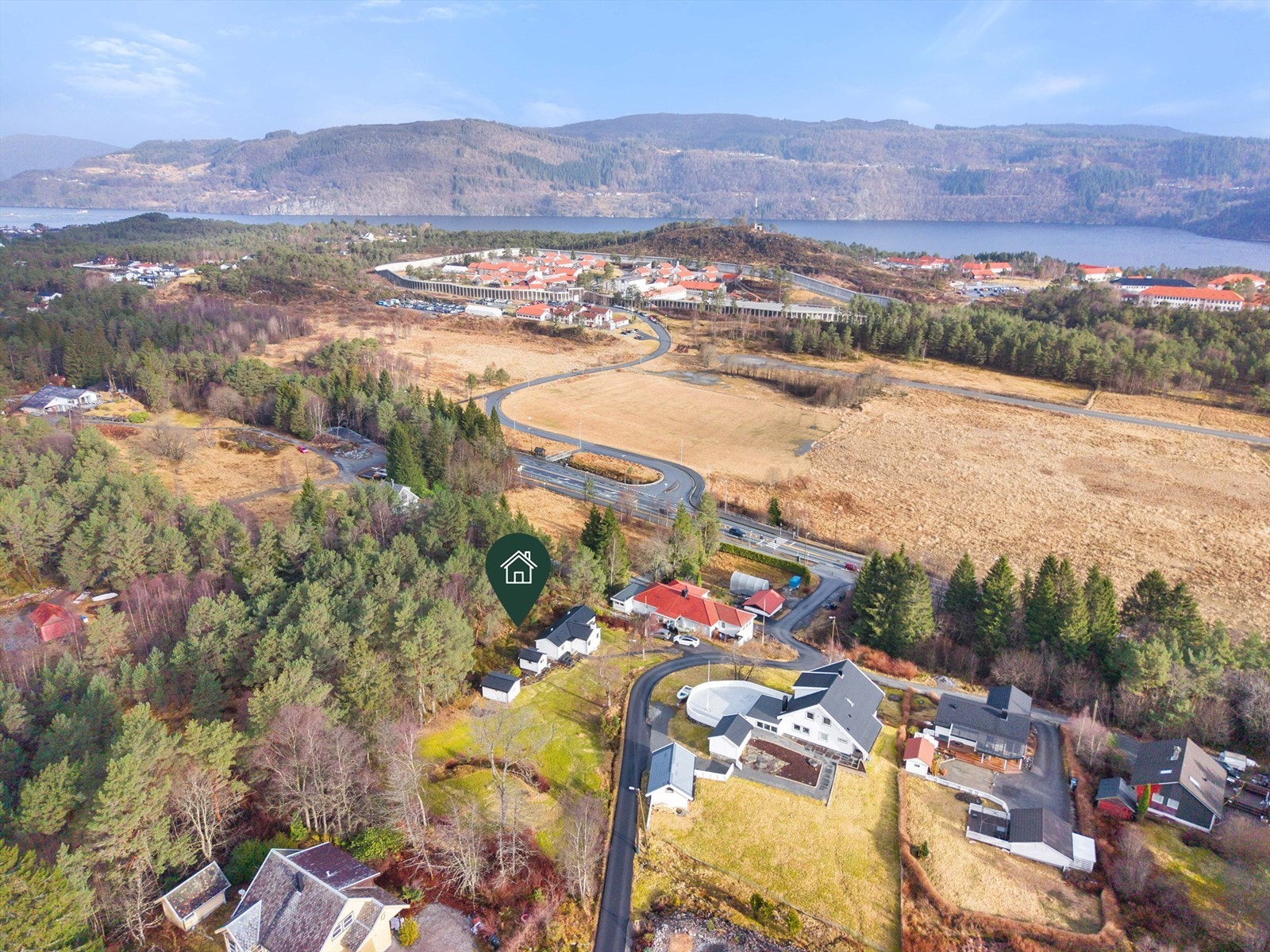 Bildet viser bla. Bergen kretsfengsel som ligger i nærområdet Galleribilde