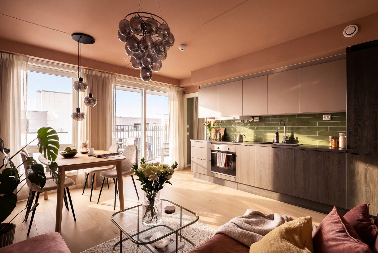 Peter Hørte Lunde v/ PrivatMegleren Aksept ønsker deg velkommen til en sjelden anledning! Galleribilde