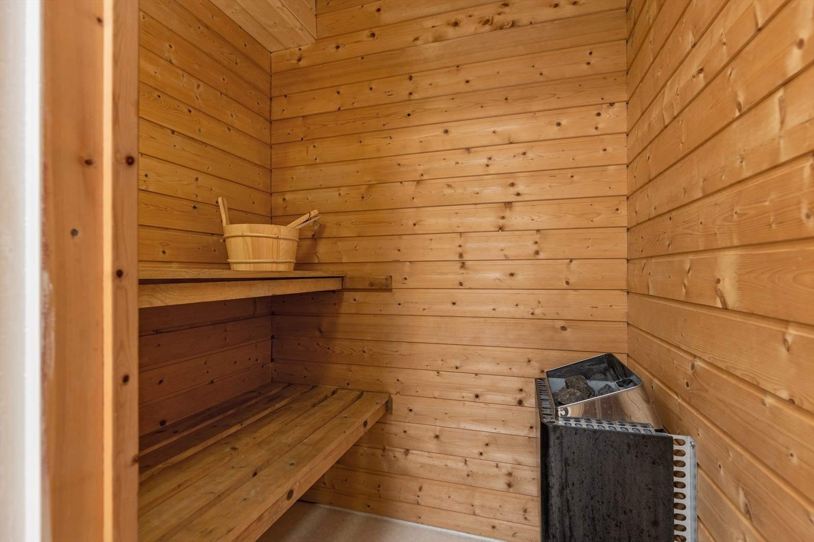 Badstu i underetasjen - perfekt for avslapning. Galleribilde