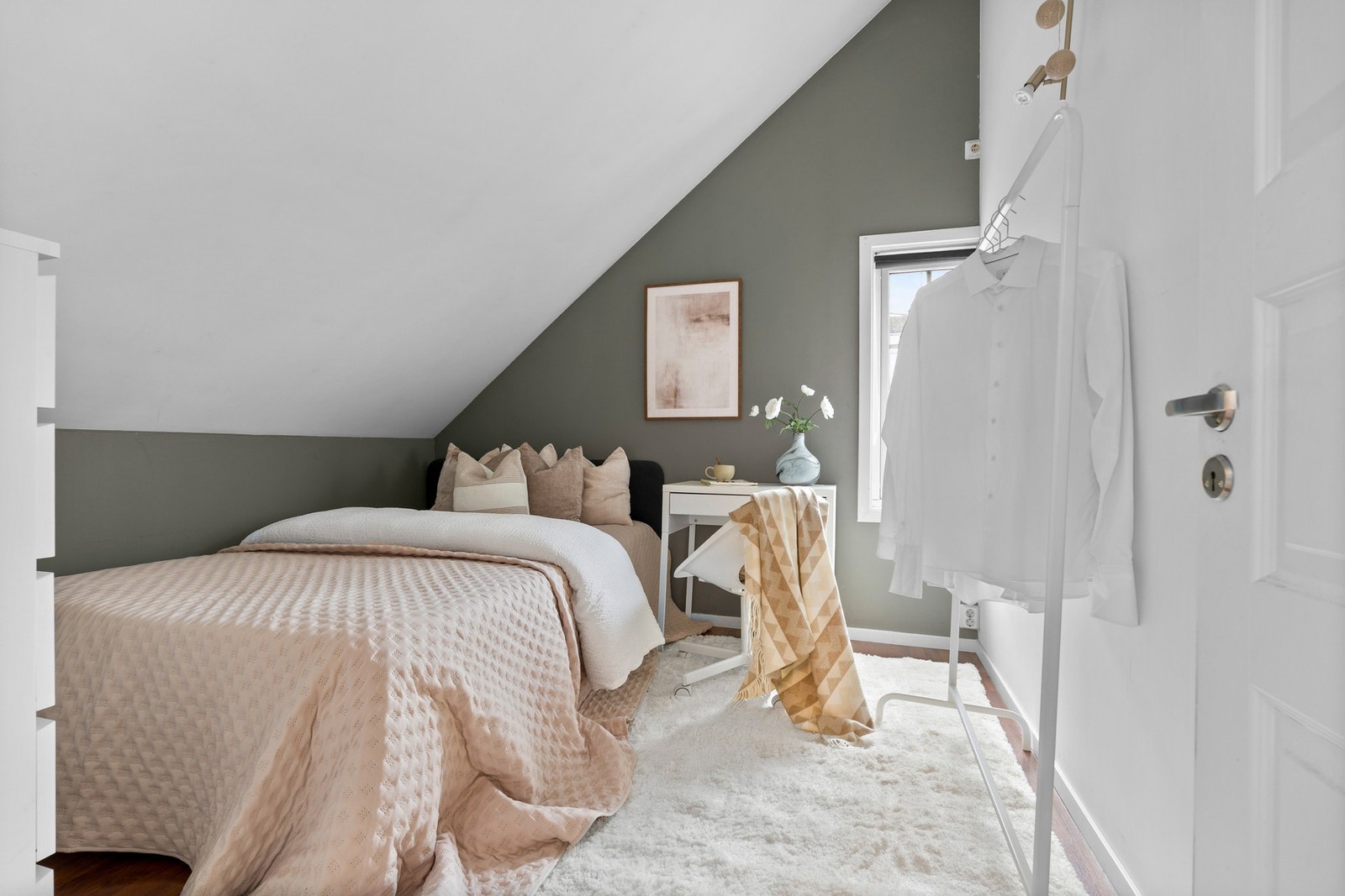 Disponibelt rom på 6,5 m², som i dag benyttes som soverom. Galleribilde