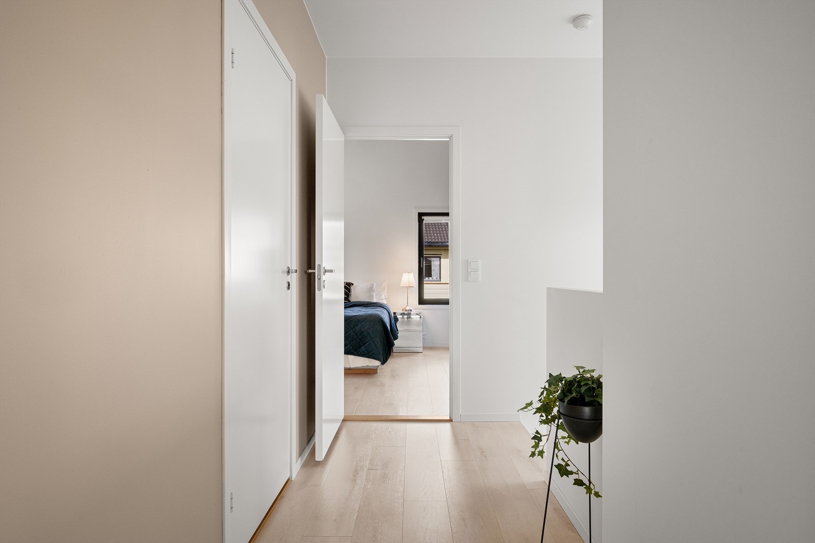 Lyst, delikat og innbydende gir høy trivsel. Galleribilde