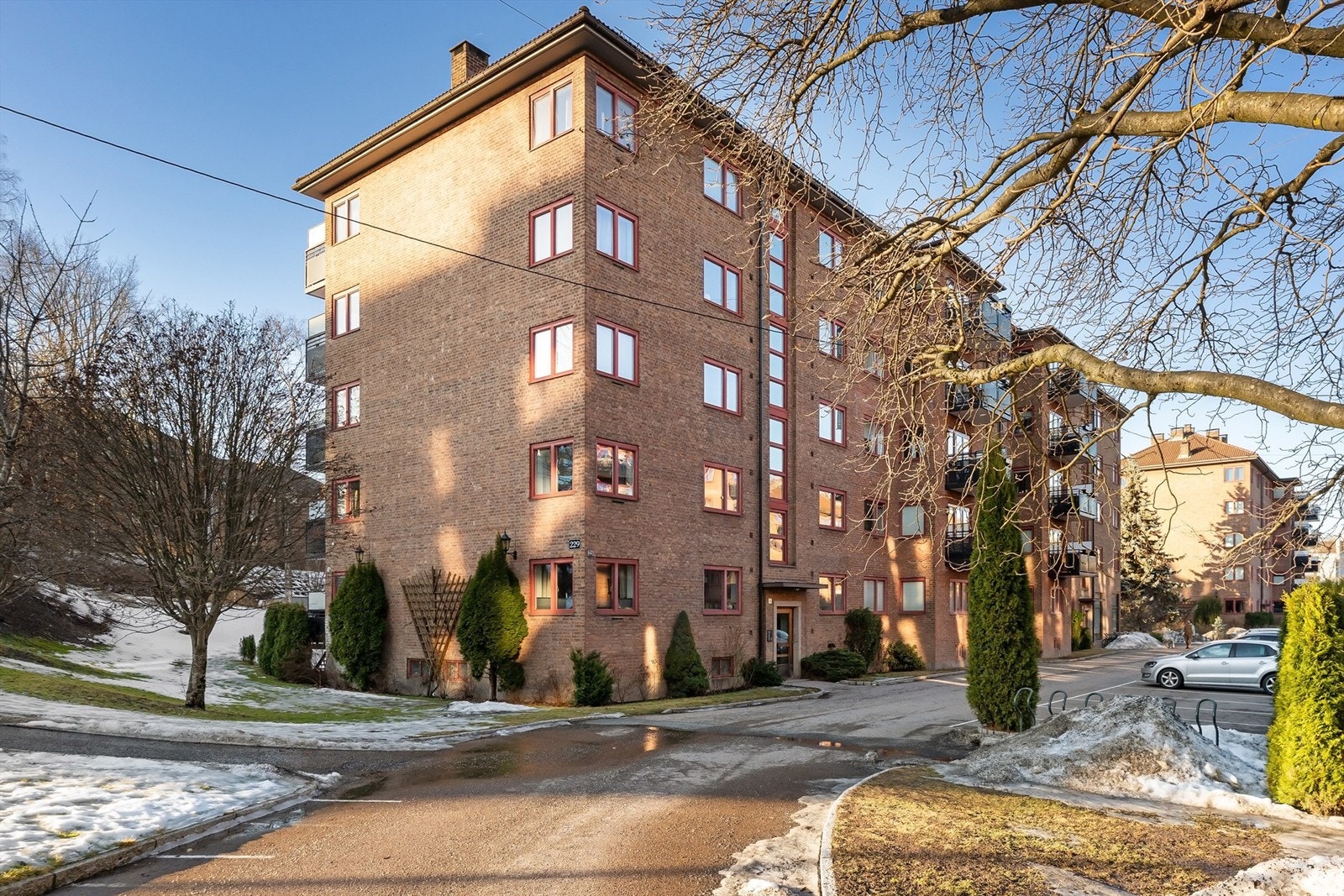 Maridalsveien 229A har en sentral og attraktiv beliggenhet i veletablert område på Bjølsen i bydel Sagene Galleribilde