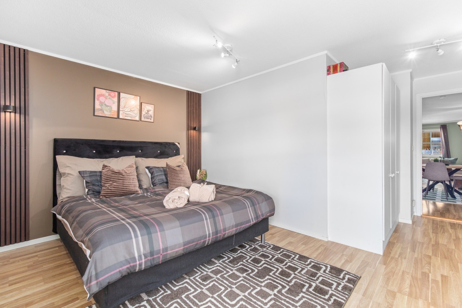 Soverom av generøs størrelse Galleribilde