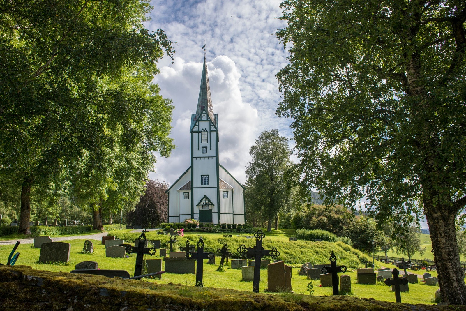 Nærhet til Skatval kirke. Galleribilde