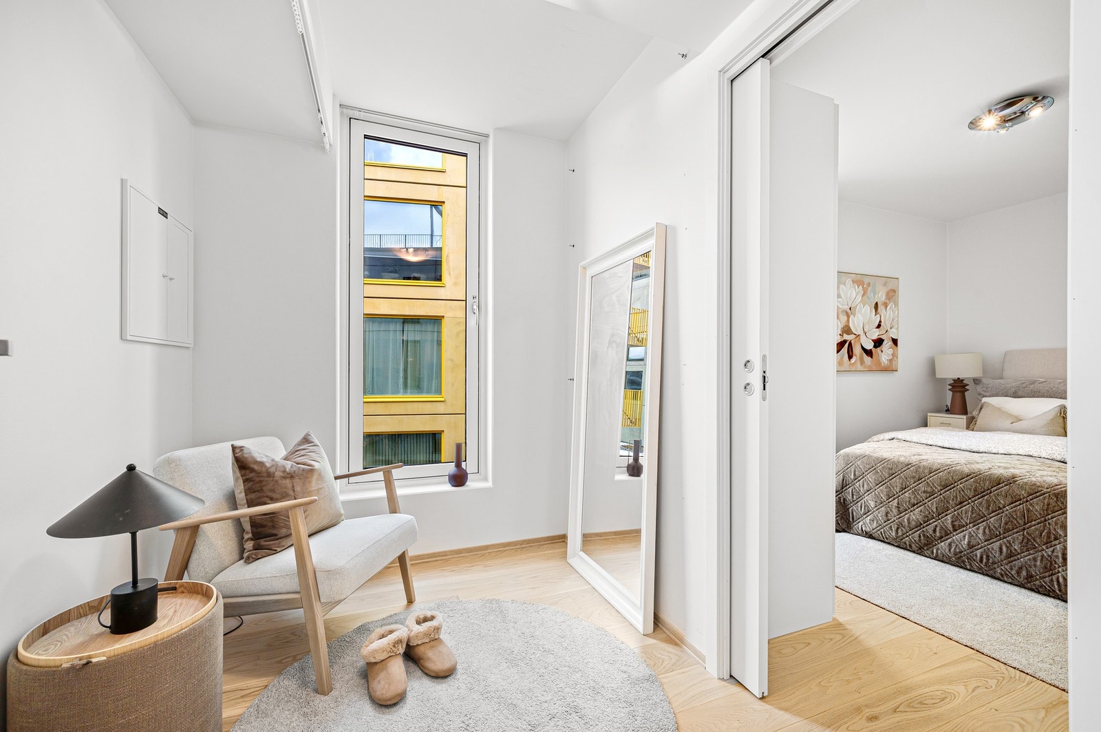 Praktisk bod ved hovedsoverom på 4,7 kvm. Galleribilde