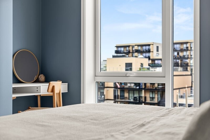 Hjemmekontor kan stå på soverom eller i stue/kjøkken krok Galleribilde