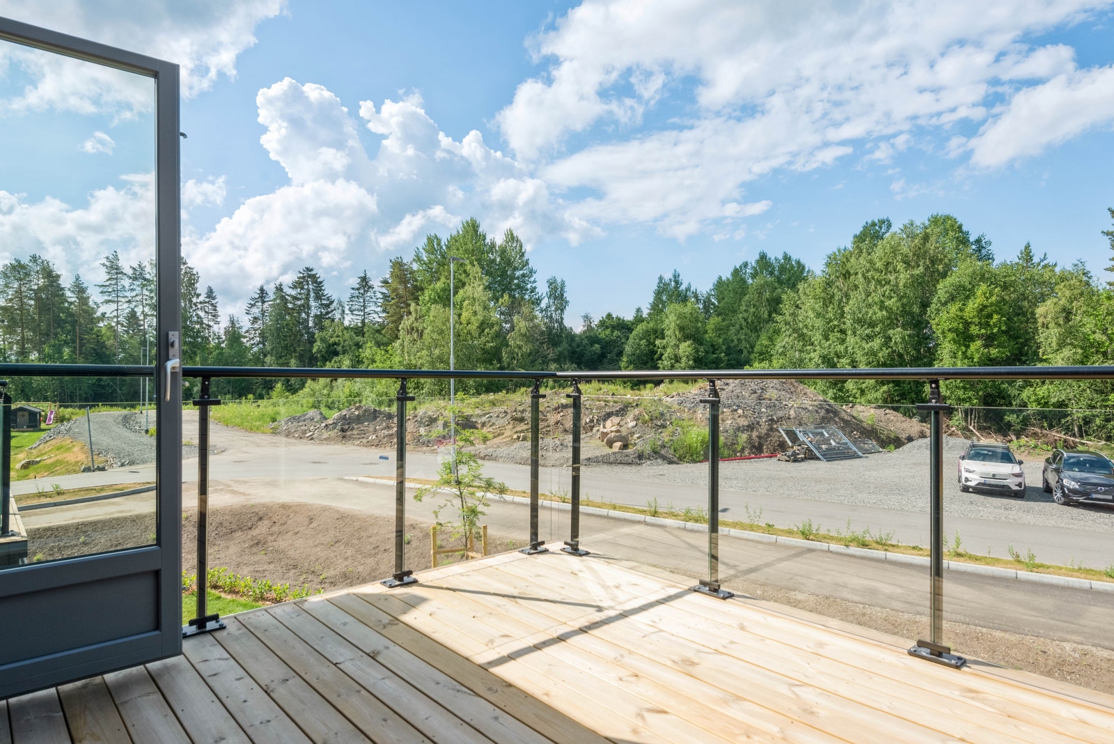 Solrik balkong Galleribilde