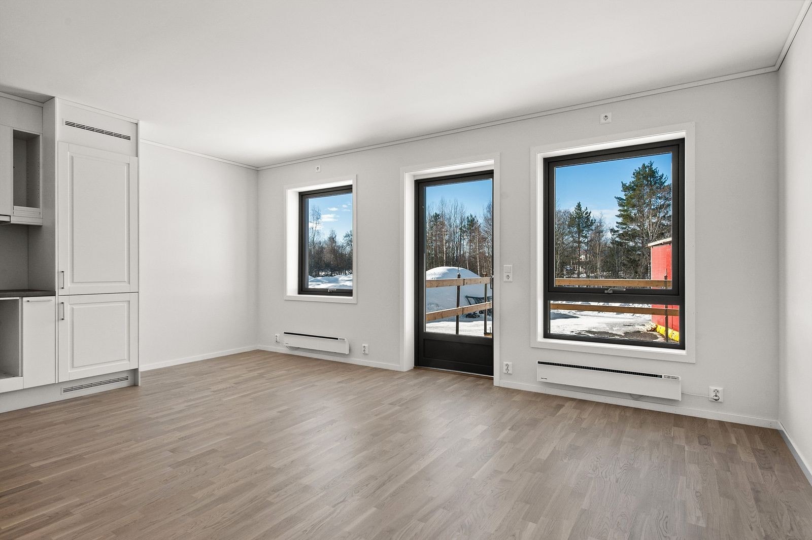 Stue med utgang til balkong Galleribilde