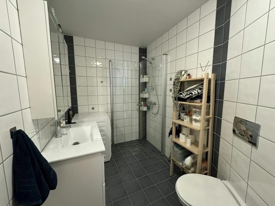 Romslig bad Galleribilde