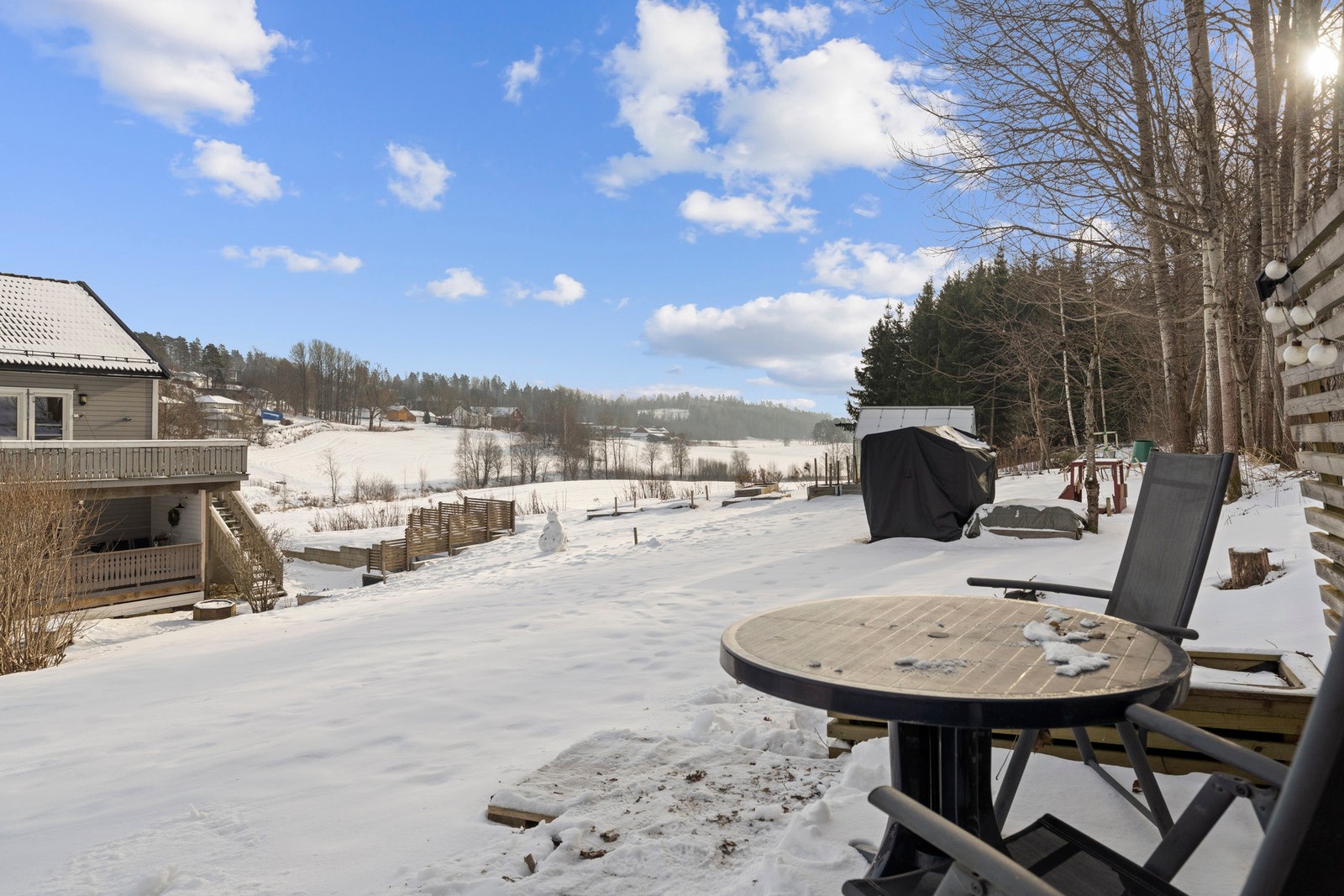 Attraktiv beliggenhet i stille og rolige omgivelser. Galleribilde