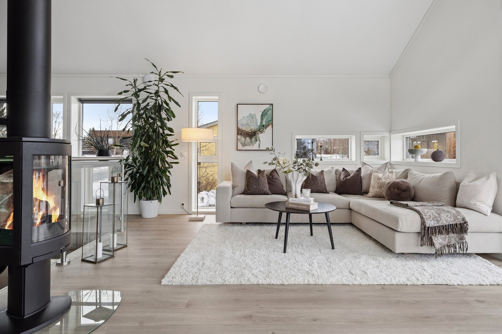 Boligen har balansert ventilasjon som sikrer et godt inneklima året rundt. Galleribilde