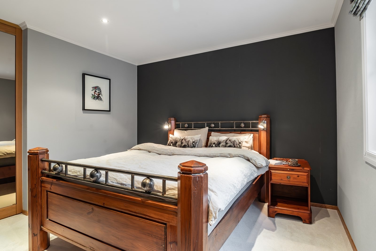 Hovedsoverommet med walk in garderobe Galleribilde