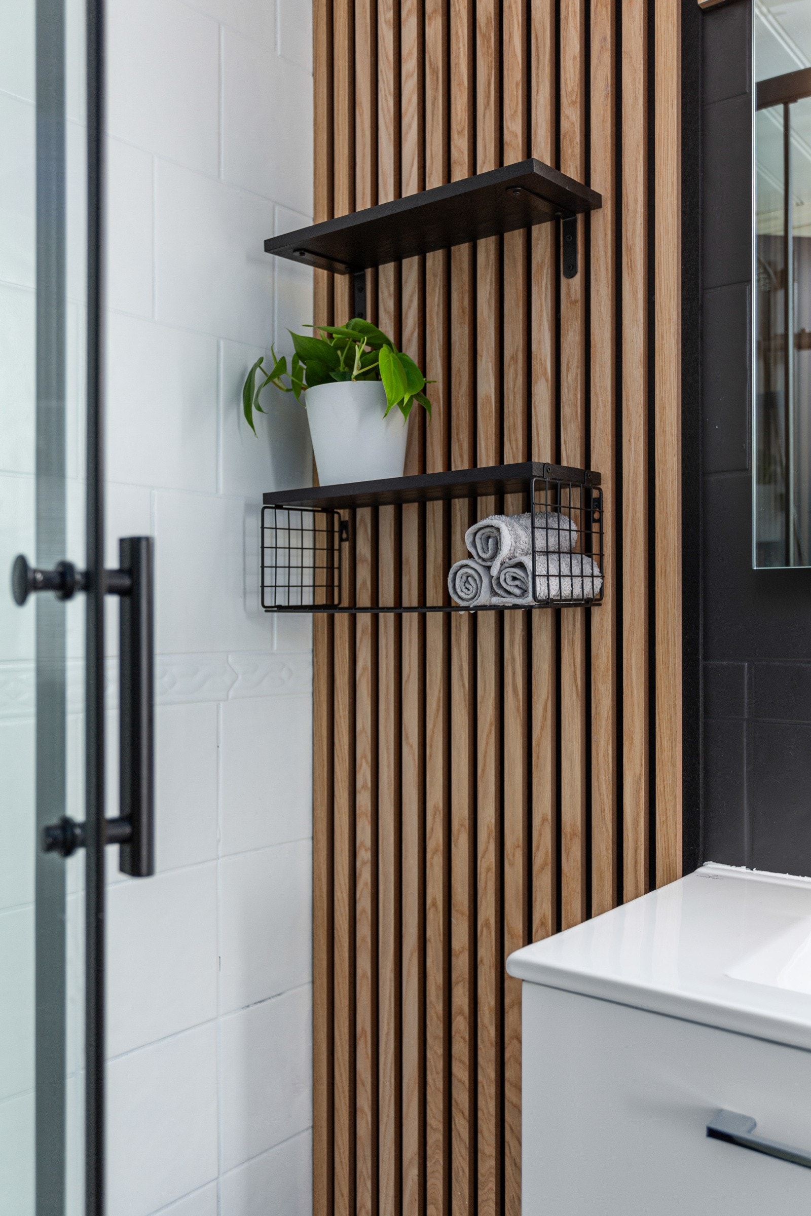 Modernisert med spiler og ny baderomsinnredning Galleribilde