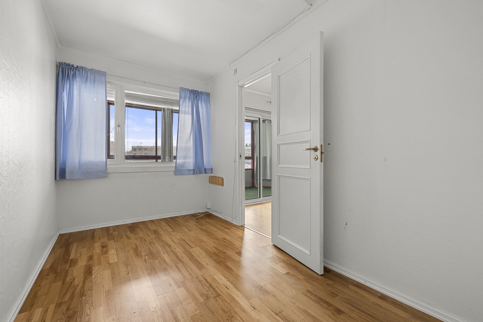 Det andre soverommet har plass til seng og garderobeløsning. Galleribilde