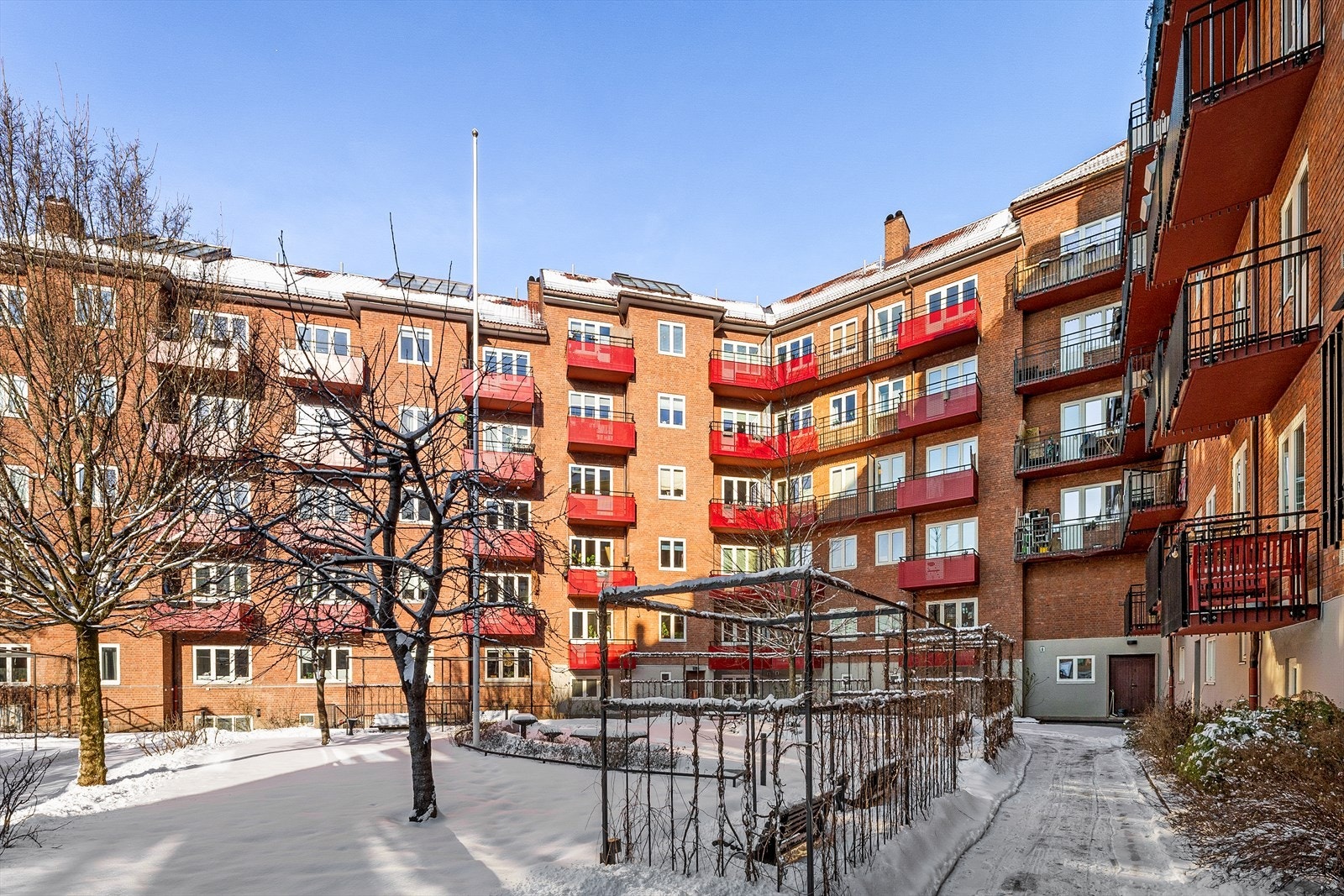 91fasade.jpg Galleribilde