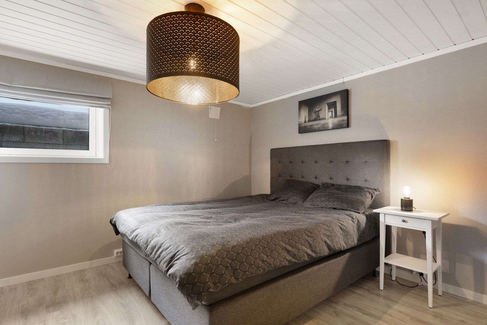 Rommet er etablert i senere tid og har nye overflater Galleribilde